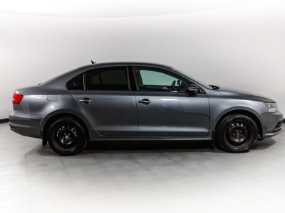Volkswagen Jetta 1.6 MPI MT (105 л. с.)