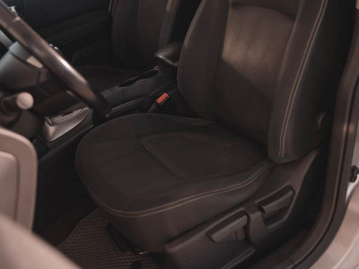 Nissan Qashqai 2.0 CVT (141 л. с.)