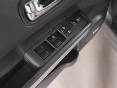 Nissan X-Trail 2.0 CVT AWD (141 л. с.)