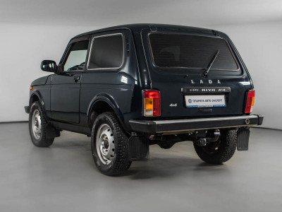 LADA 4x4 3 дв. 1.7 MT 8 кл. (Евро-4) (83 л. с.)