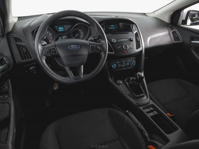 Ford Focus Хетчбэк 1.6 Ti-VCT MT (105 л. с.)