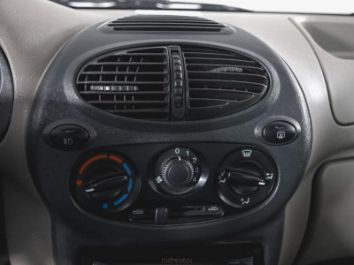 LADA Kalina 1.6 MT 8 кл (Евро-4) (81 л. с.)