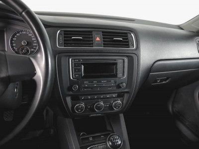 Volkswagen Jetta 1.4 TSI MT (122 л. с.)