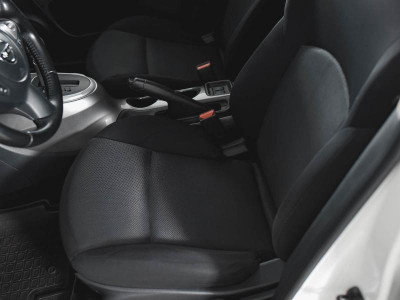Nissan Juke 1.6 CVT (117 л. с.)