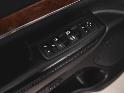 Jeep GRAND CHEROKEE 3.6 AT (286 л. с.)