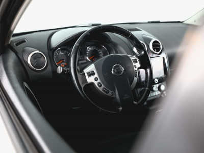 Nissan Qashqai 1.6 CVT (117 л. с.)