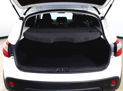 Nissan Qashqai 1.6 CVT (117 л. с.)