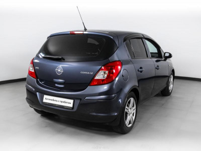 Opel Corsa 1.4 AT (90 л. с.)