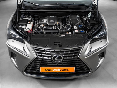 Lexus NX 200 CVT AWD (150 л.с.)