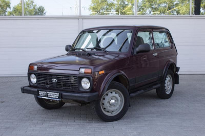 LADA 4x4 1.8 MT (82 л. с.)