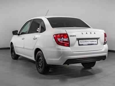 LADA Новая Granta седан 1.6 MT 8кл (87 л. с.)