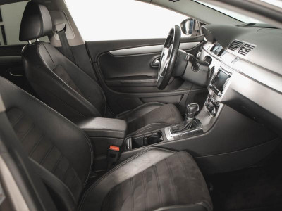 Volkswagen Passat CC 1.8 AT (152 л.с.)