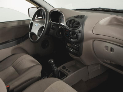 LADA Kalina 1.6 MT 8 кл (81 л. с.)