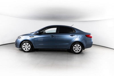 Kia Rio 1.4 MT (107 л. с.)