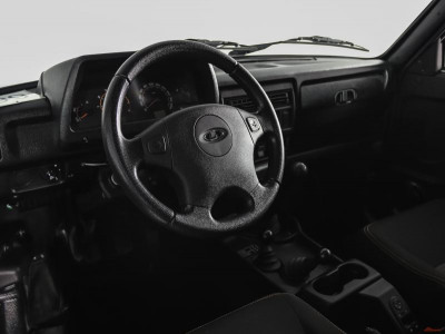 LADA 4x4 3 дв. 1.7 MT 8 кл. (Евро-4) (83 л. с.)