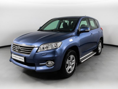 Toyota RAV4 2.0 MT (148 л.с.)