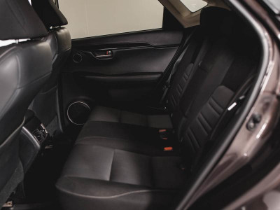 Lexus NX 200 2.0 CVT (151 л.с.) 4WD