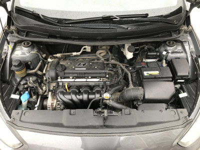 Hyundai Solaris 1.4 MT (107 л. с.)