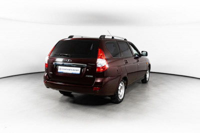 LADA Priora 1.6 MT 16 кл (Евро-3) (98 л. с.)
