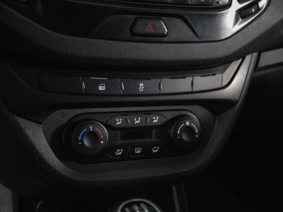 LADA Vesta 1.6 MT (106 л. с.)
