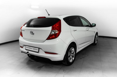 Hyundai Solaris Хетчбек 1.6 AT (123 л. с.)