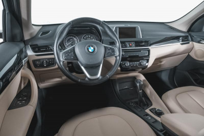 BMW X1 18i sDrive 1.5 AT (136 л.с.)