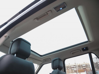 Land Rover Range Rover 4.4d AT (339 л.с.) 4WD