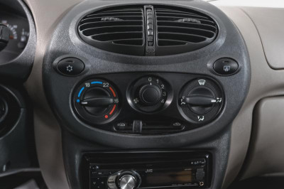 LADA Kalina 1.4 MT 16 кл (89 л. с.)