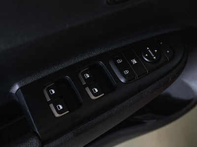 Kia Rio 1.6 AT (123 л. с.)