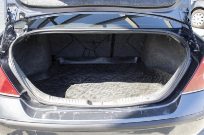 Ford Mondeo 1.8 MT (125 л. с.)