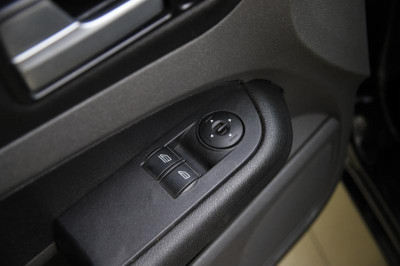 Ford Focus 1.6 MT (116 л. с.)