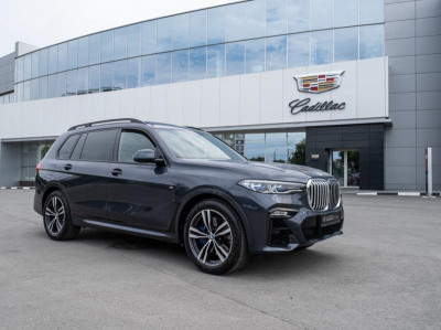 BMW X7 xDrive30d Steptronic (249 л.с.)
