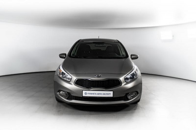 Kia Ceed 1.6 AT (129 л. с.)