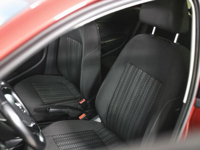 Volkswagen Polo 1.6 MPI AT (105 л.с.)