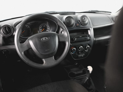 LADA Granta седан 1.6 MT 8кл (87 л. с.)