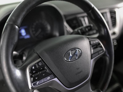Hyundai Solaris 1.6 MT (123 л.с.)