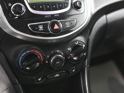 Hyundai Solaris 1.6 MT (123 л. с.)