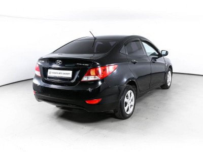 Hyundai Solaris 1.6 MT (123 л. с.)