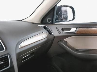 Audi Q5 2.0 TFSI Tiptronic quattro (180 л. с.)
