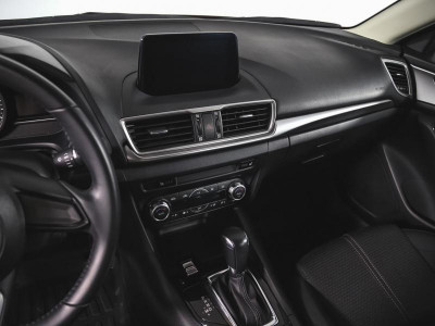 Mazda 3 1.5 AT (120 л.с.)