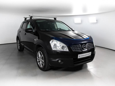 Nissan Qashqai 2.0 CVT 4WD (140 л. с.)