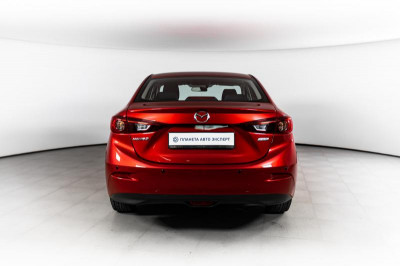 Mazda 3 1.5 AT (120 л.с.)