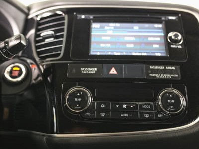 Mitsubishi Outlander 2.0 CVT 4WD (146 л. с.)
