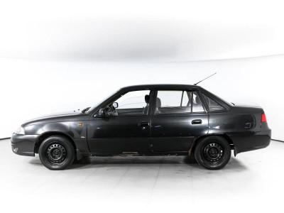 Daewoo Nexia 1.5 MT (80 л. с.)