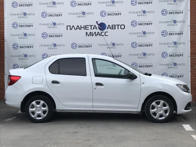 Renault Logan 1.6 MT (82 л. с.)