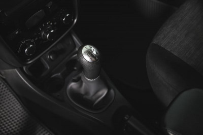 Renault Duster 1.6 MT (102 л. с.)