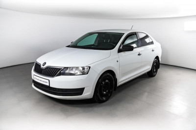 ŠKODA Rapid 1.6 AT (105 л. с.)