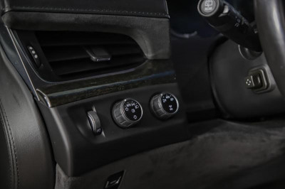 Cadillac Escalade 6.2 AT (409 л.с.) 4WD