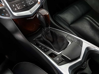 Cadillac SRX 3.0 AT AWD (271 л. с.)