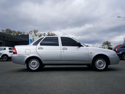 LADA Priora 1.6 MT 16 кл (Евро-3) (98 л. с.)